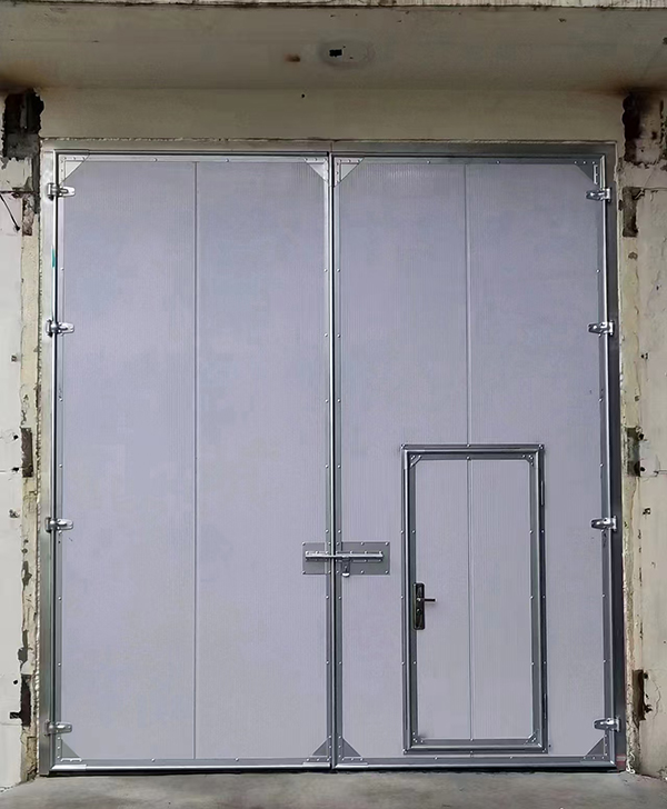 崆峒工业平开门