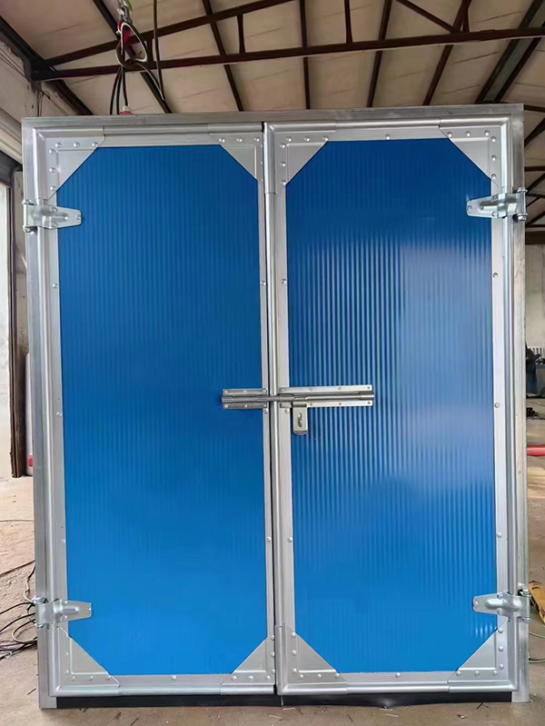 崆峒工业平开门