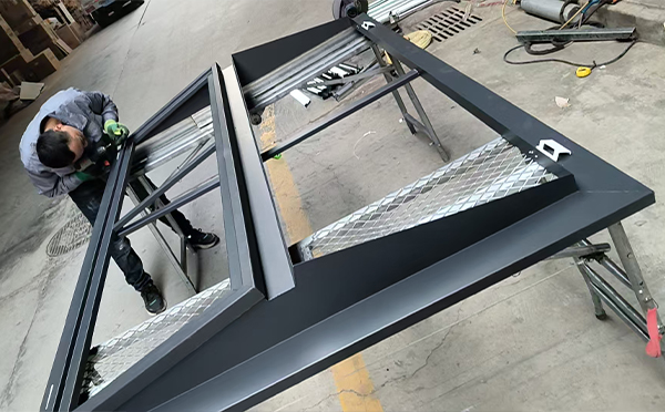 崆峒排烟窗 崆峒排烟窗