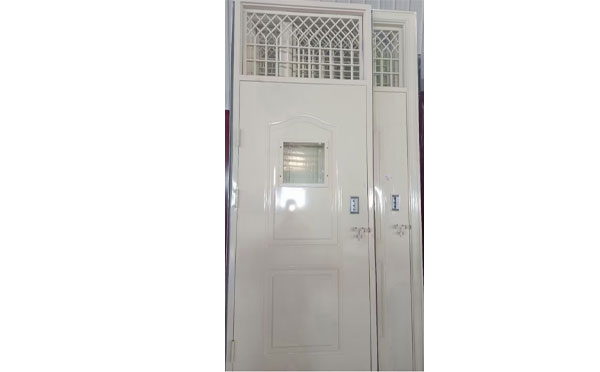 崆峒学校教室门